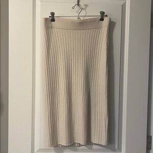 Abercrombie & Fitch Beige Ribbed Pencil Skirt